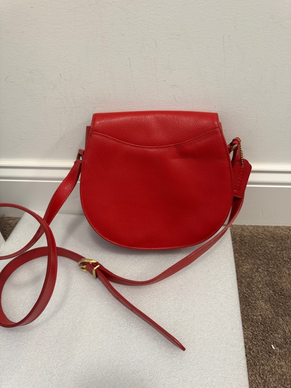 Coach 4401 Madison Carlyle Crossbody Bag in red leather vintage 2006 hangtag - Picture 3 of 11